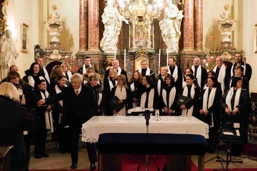 Corus Lineum do ČESKÉ MŠE VÁNOČNÍ