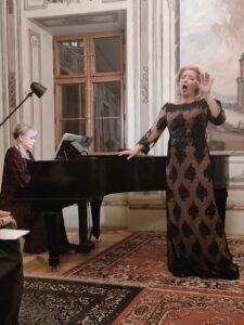 Marina Vyskvorkina – soprán Nanuli Kobaladze - klavír