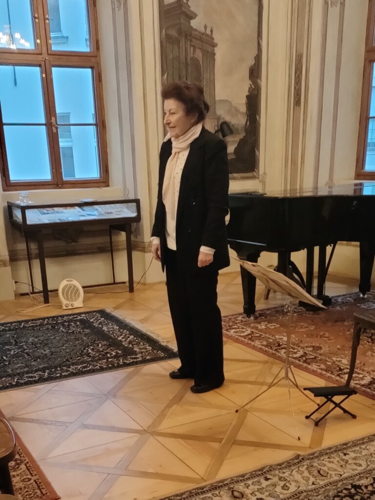 Vlasta Korbová, průvodní slovo a verše