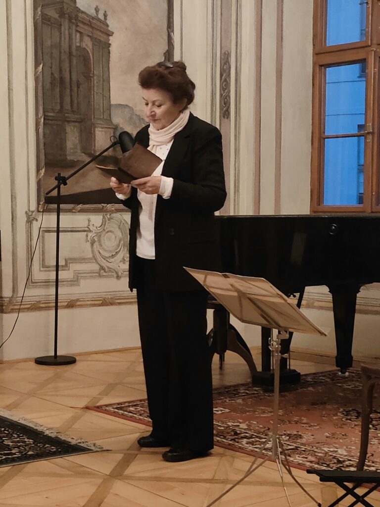 Vlasta Korbová, průvodní slovo a verše