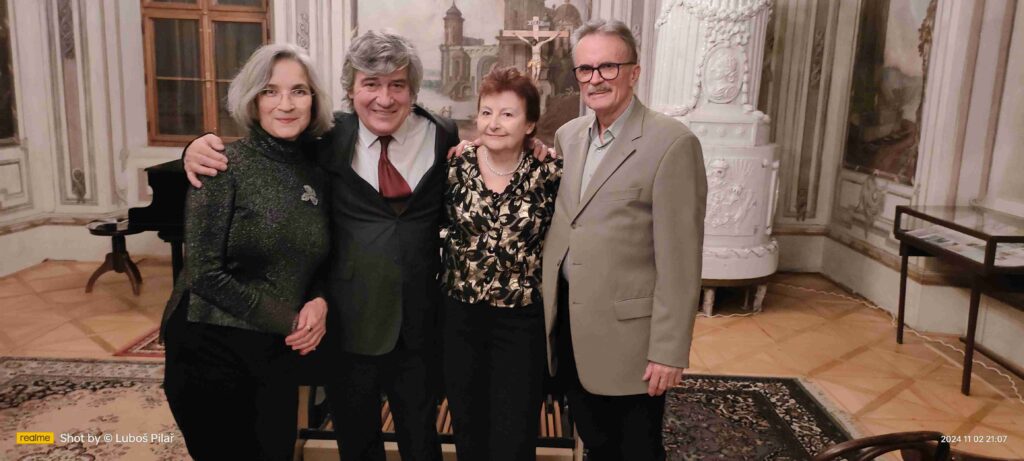 Svět hudby a krásného slova