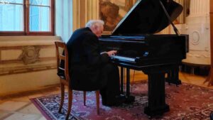 Ivan Klánský - Klavír