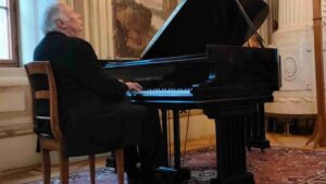 Ivan Klánský - Klavír